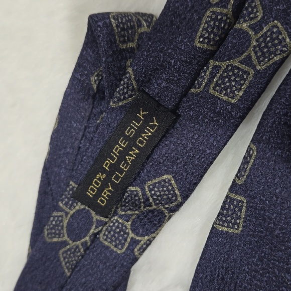 Giorgio Armani 100% pure silk 2 ties blue and taupe made in Italy - Picture 5 of 6